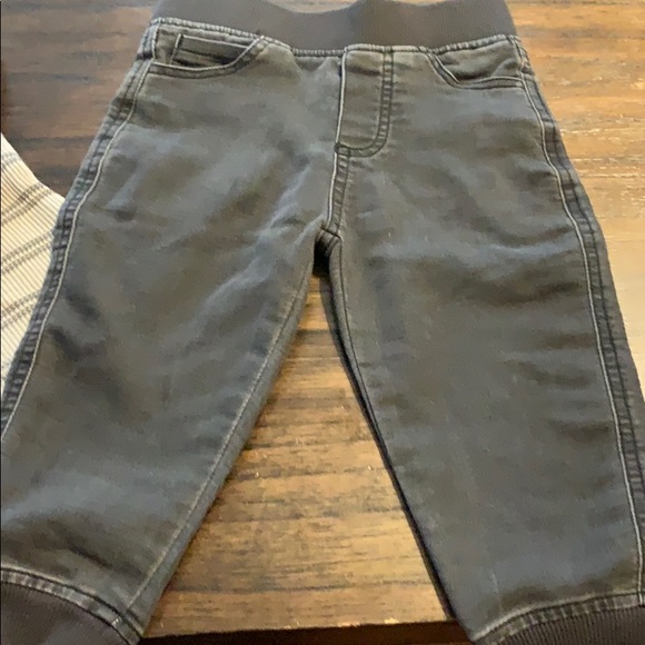 Baby outfit SOLD - Picture 2 of 4